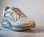 NIKE  Air Max 720 Shoe CJ0585-004